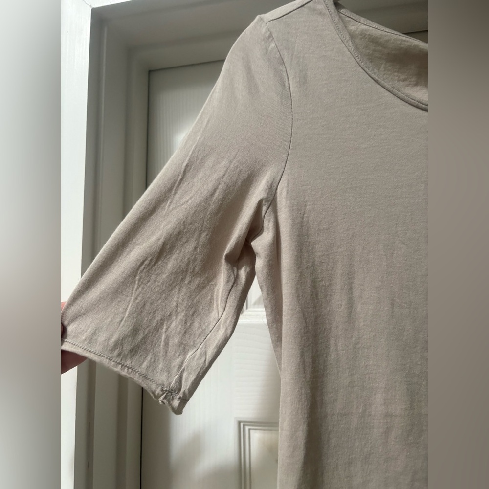 Max Studio Taupe Short Sleeve Tee - Picture 2 of 10
